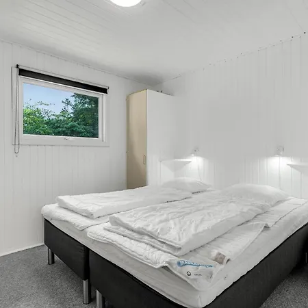 4 Bedroom Cozy In 펜션