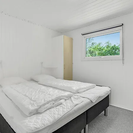4 Bedroom Cozy In * Blåvand